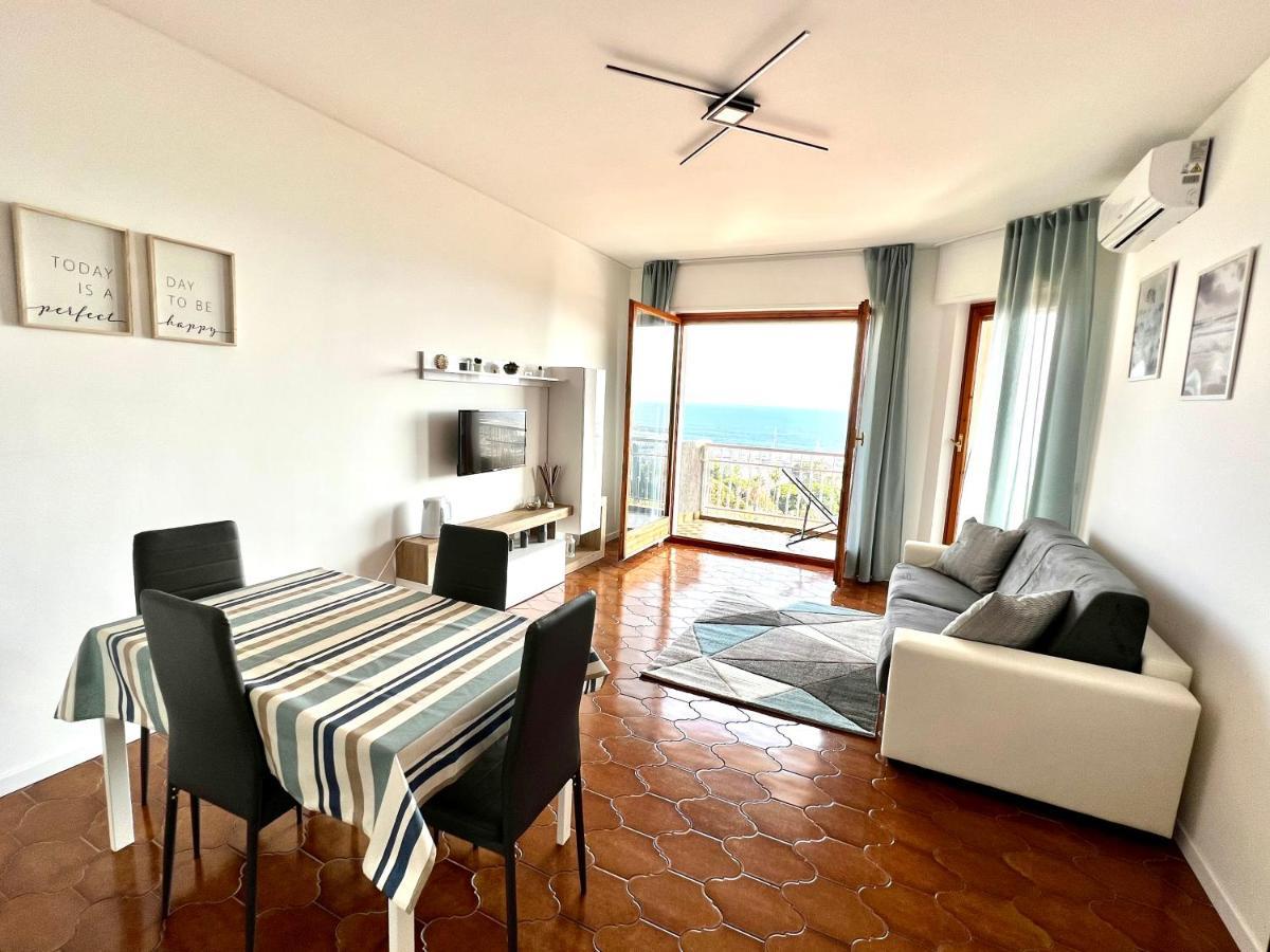 Special Home Vista Mare E Parcheggio Privato Сан Ремо Екстериор снимка