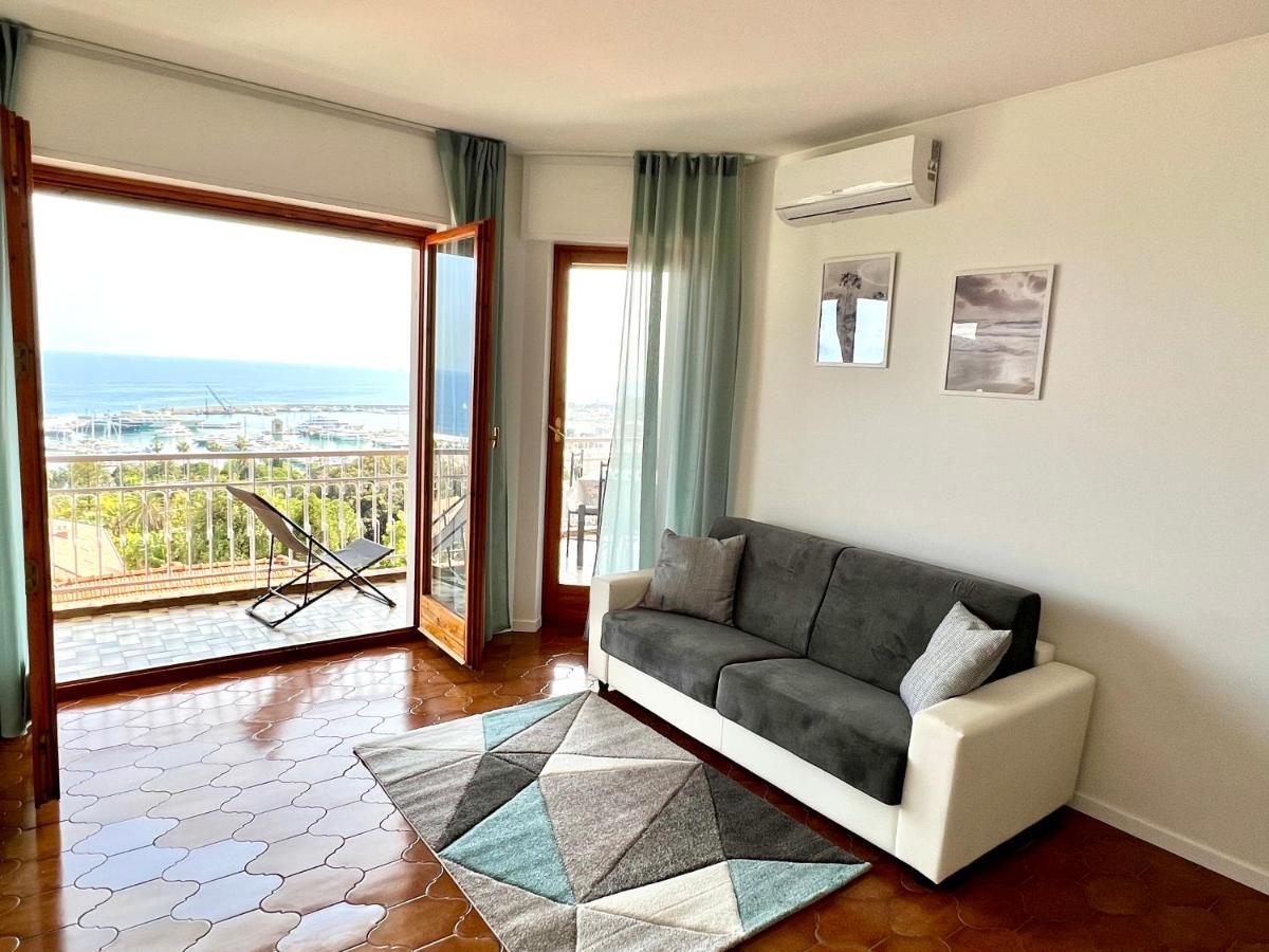 Special Home Vista Mare E Parcheggio Privato Сан Ремо Екстериор снимка