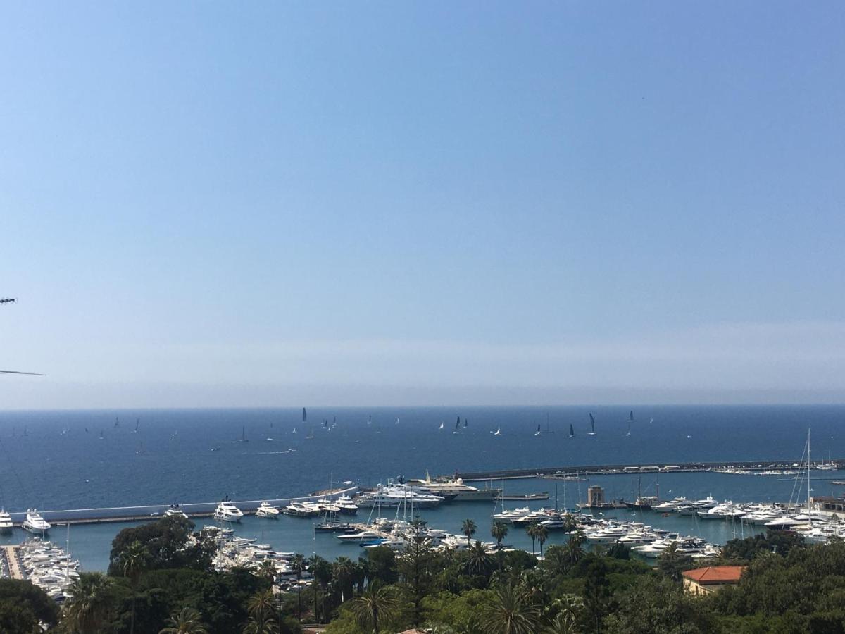 Special Home Vista Mare E Parcheggio Privato Сан Ремо Екстериор снимка